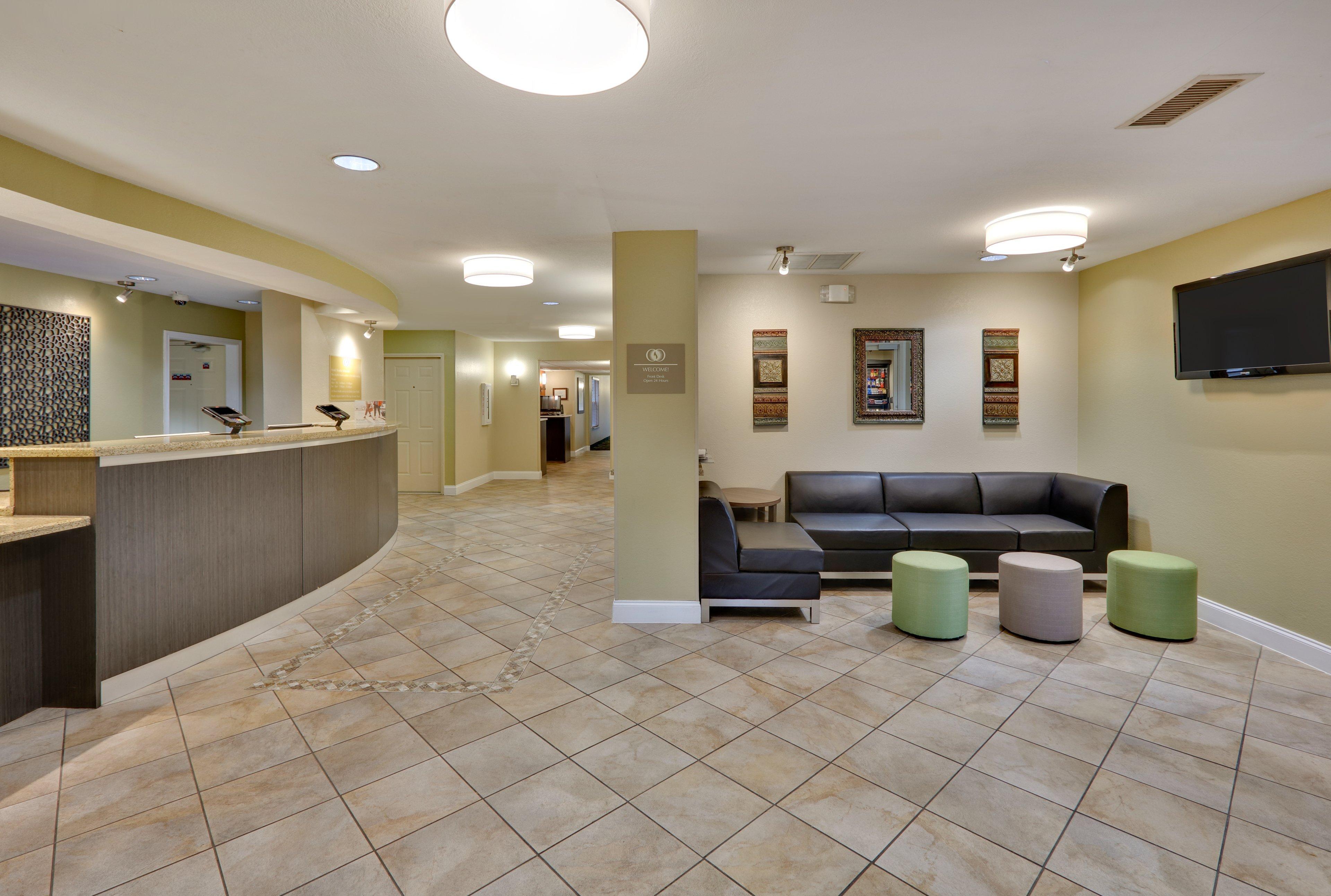 Candlewood Suites Dallas Market Center-Love Field By Ihg Exterior foto