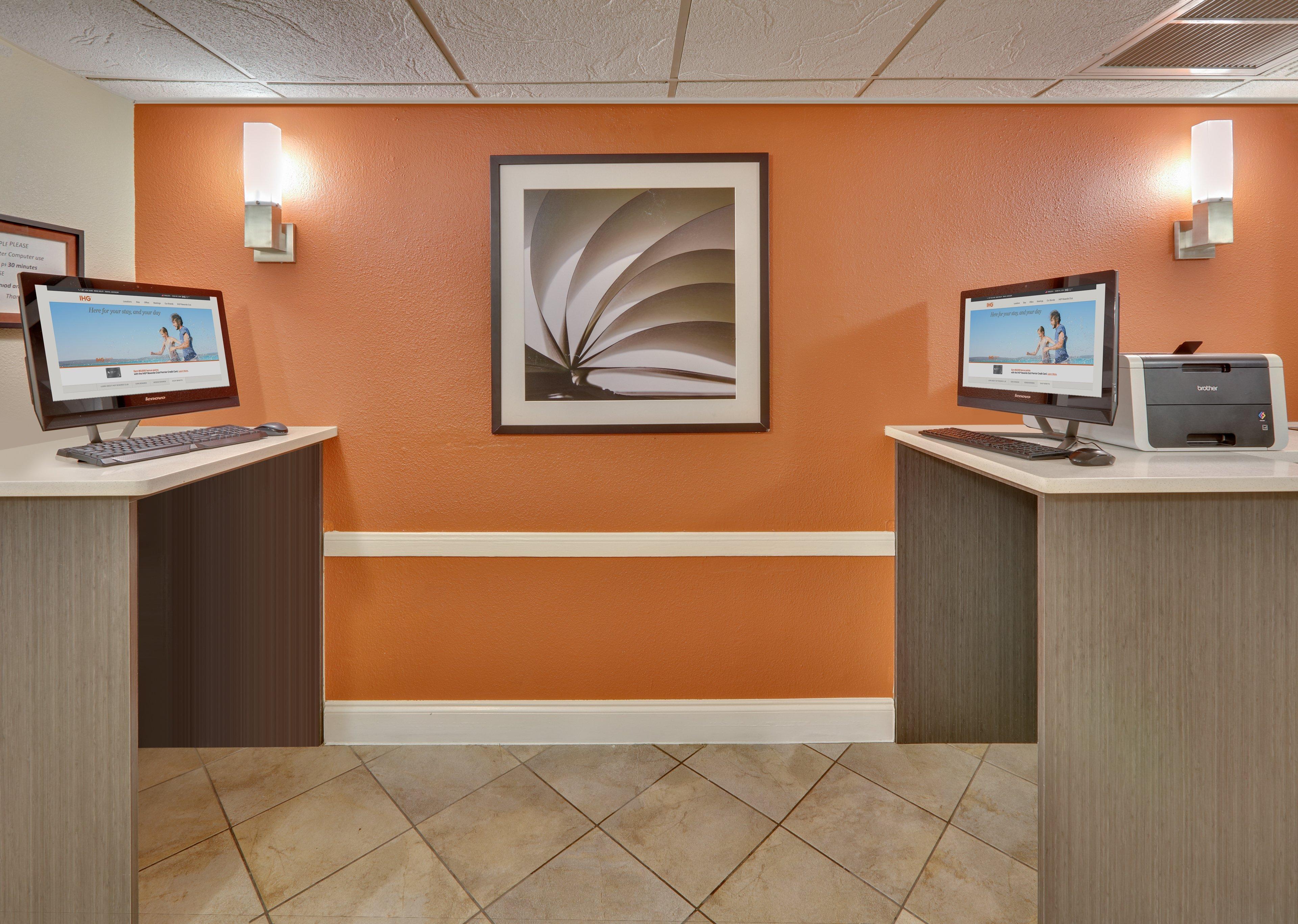 Candlewood Suites Dallas Market Center-Love Field By Ihg Exterior foto