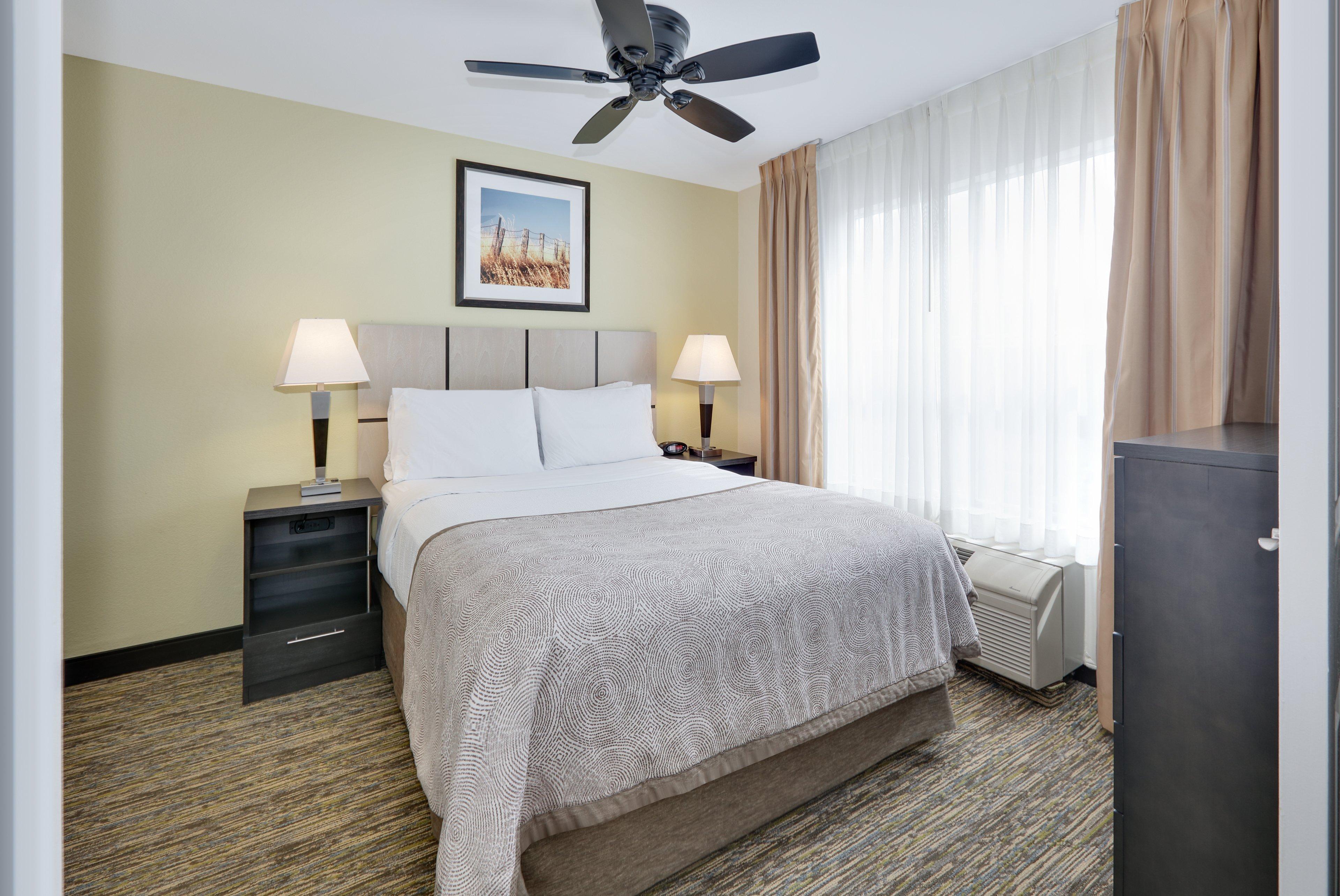 Candlewood Suites Dallas Market Center-Love Field By Ihg Exterior foto