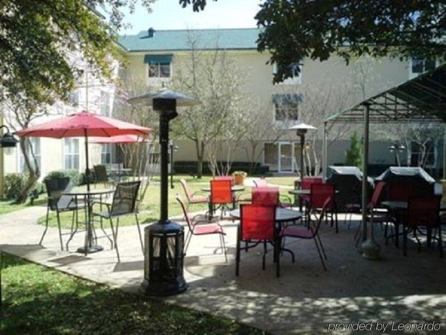 Candlewood Suites Dallas Market Center-Love Field By Ihg Exterior foto