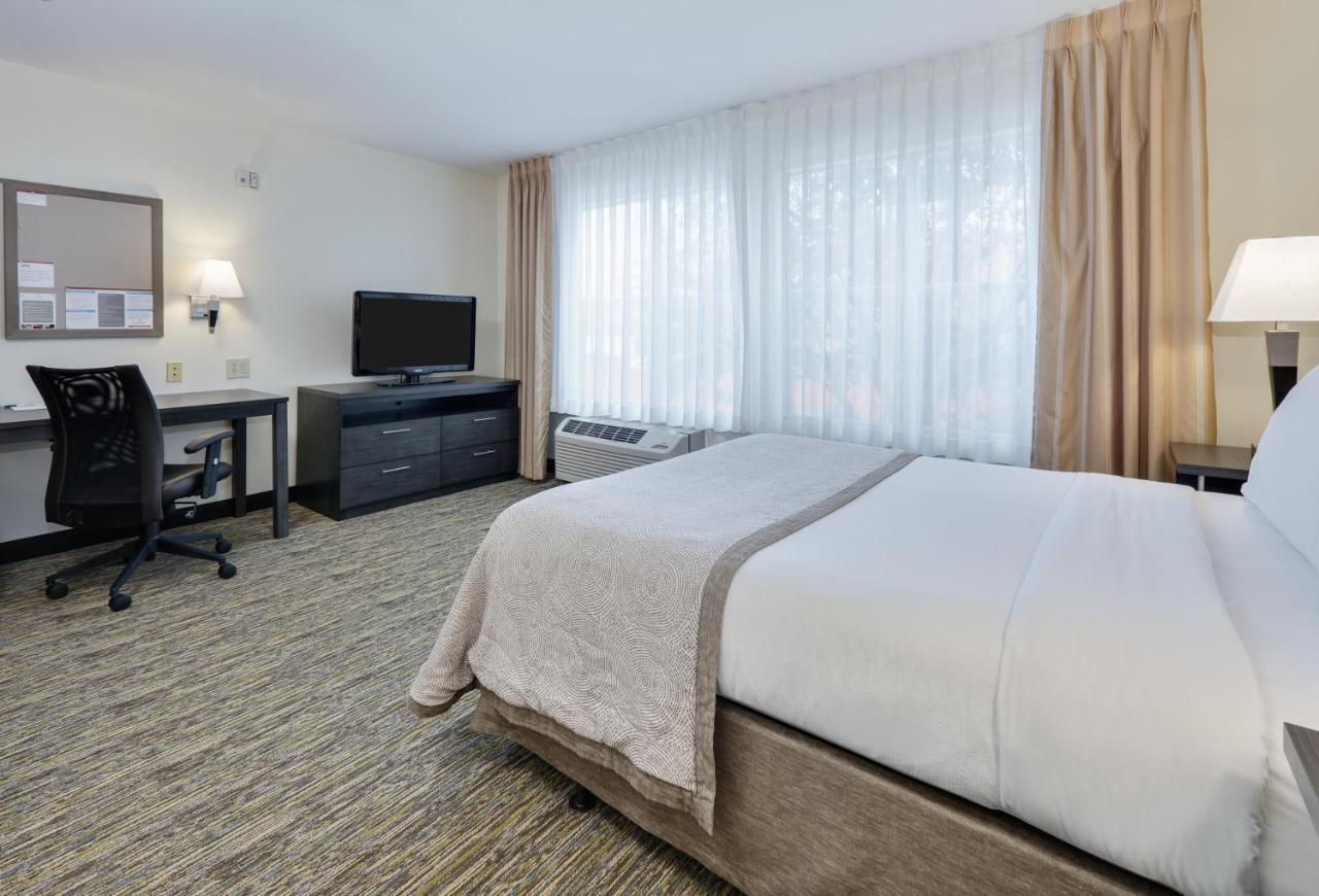 Candlewood Suites Dallas Market Center-Love Field By Ihg Exterior foto