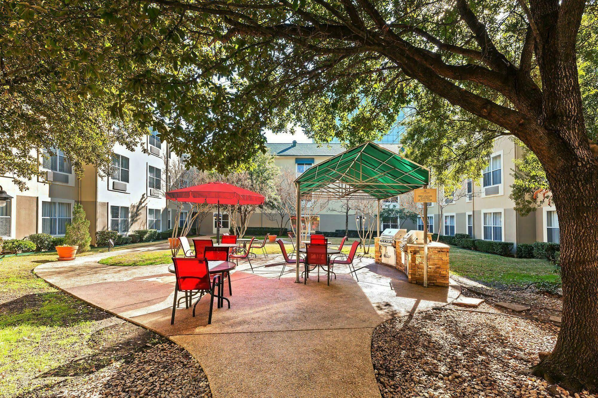 Candlewood Suites Dallas Market Center-Love Field By Ihg Exterior foto