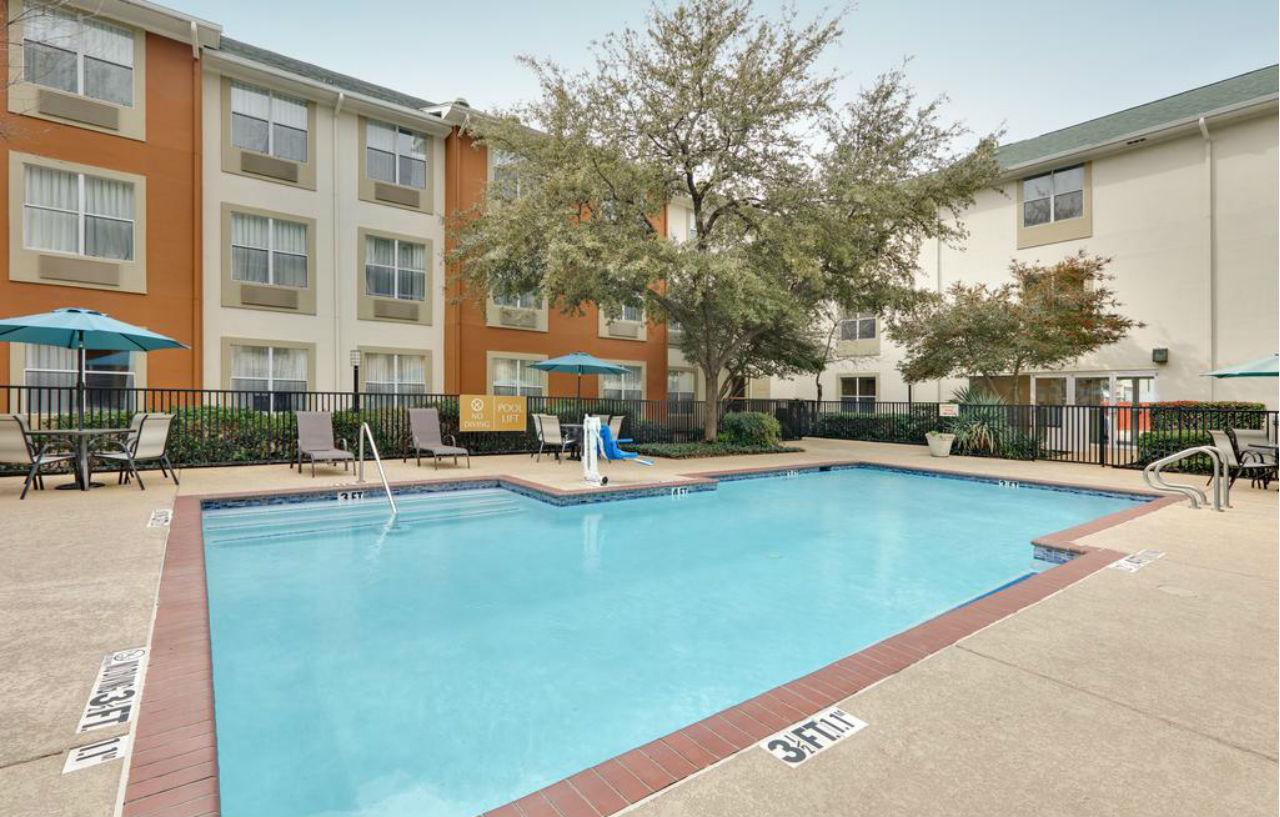 Candlewood Suites Dallas Market Center-Love Field By Ihg Exterior foto